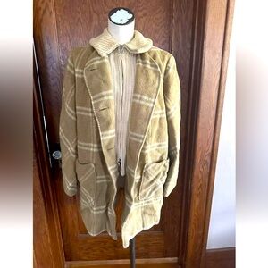 Classic VTG 60s Wool Coat Faux Fur Lined Button Up Women's Coat Sz M - La Sport